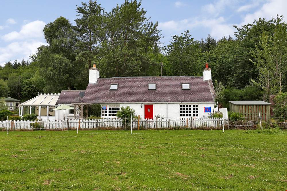 3 Stunning Cottages under £300,000